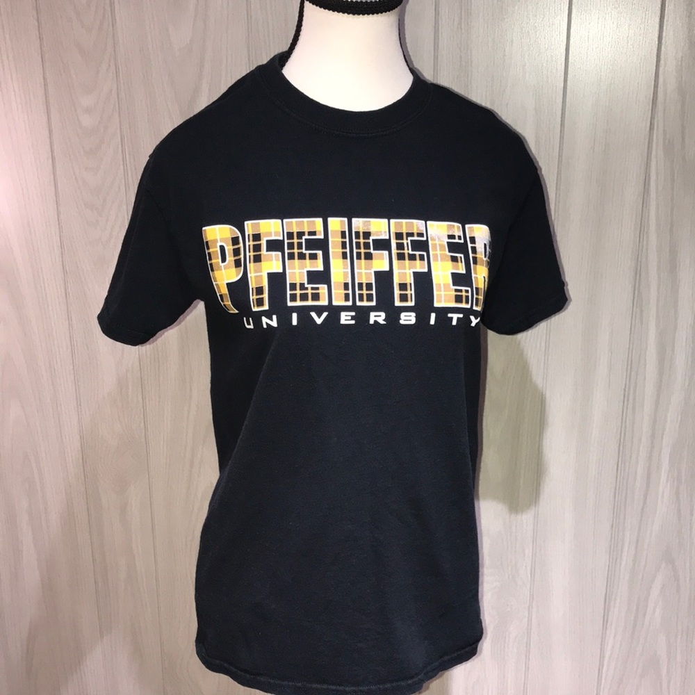 Pfeiffer University black short sleeve shirt size small